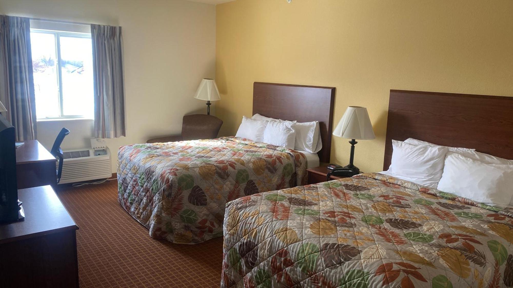 Park View Inn & Suites Hoisington Near Great Bend エクステリア 写真